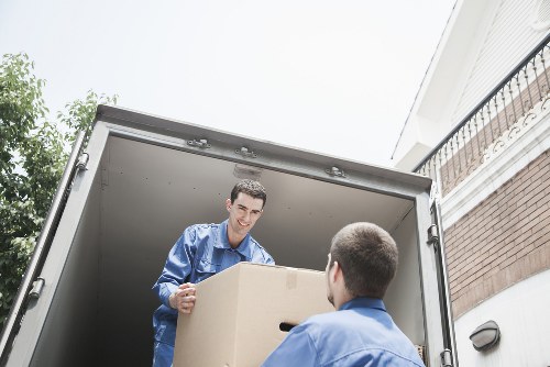 Local storage space suitable for residential and commercial items